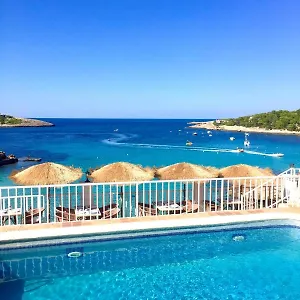 https://es-grop-apartamentos.ibizaislandhotels.net